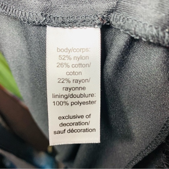 Maurices Black Lace Romper Shorts V Neck Rap Short Sleeves Frayed Hem Sz XL - Picture 14 of 16